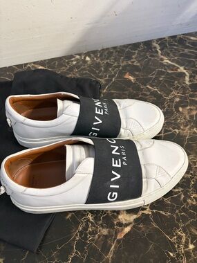 Givenchy Slip-On Sneaker